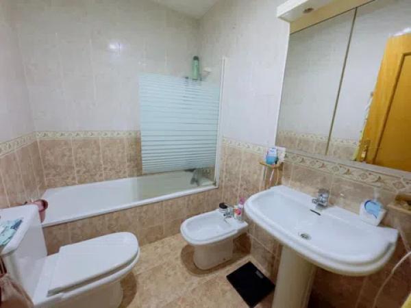 Chalet adosado en calle de Miraflor, 12