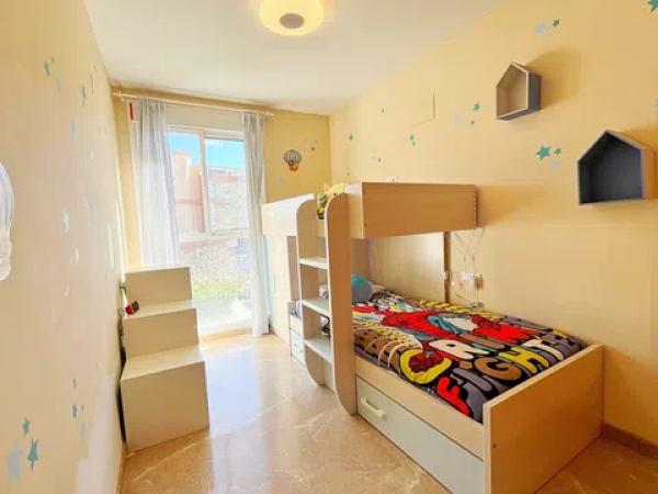 Piso en avenida del Montgó