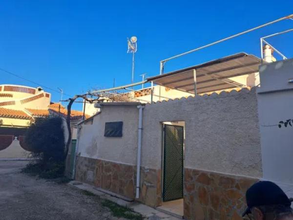 Chalet adosado en calle Riu Sec