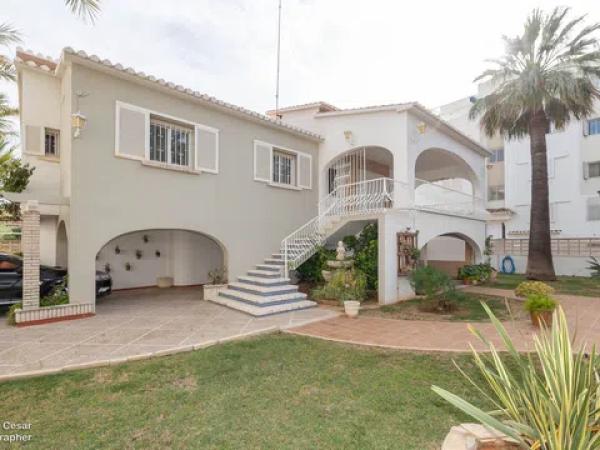 Chalet en Barrio El Palmar-Los Molinos
