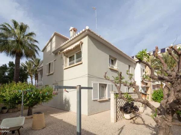 Chalet en Barrio El Palmar-Los Molinos