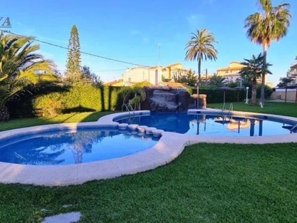 Piso en calle Llac Constança