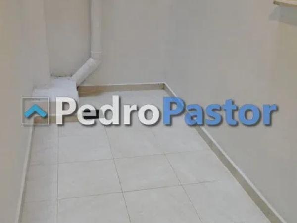 Piso en avenida Juan Chabás, 3