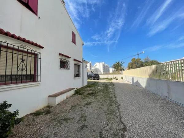 Chalet en calle del Atlas