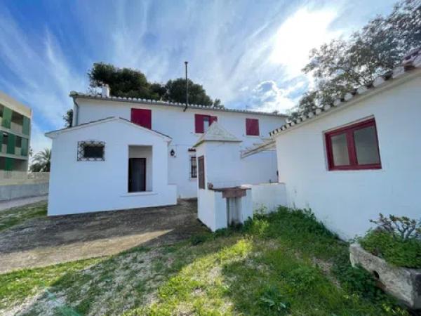 Chalet en calle del Atlas