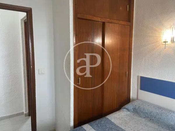 Piso en Barrio Les Bovetes-La Felicidad