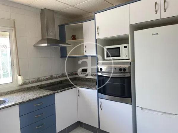 Piso en Barrio Les Bovetes-La Felicidad