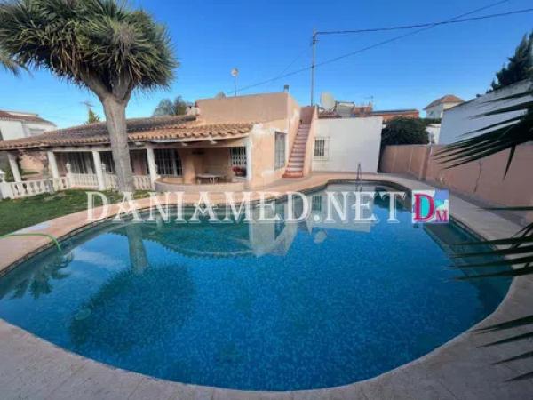 Chalet en Barrio El Palmar-Los Molinos