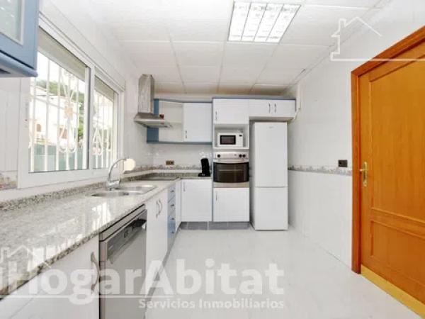 Piso en calle Esparver