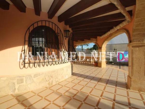 Chalet en Devesses - Monte Pego