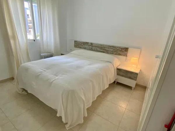 Piso en Barrio Les Bovetes-La Felicidad