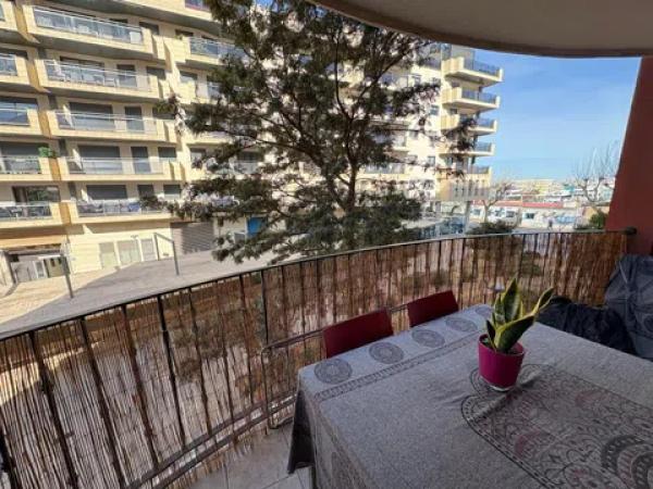 Piso en calle Castell d'Olimbroi, 5