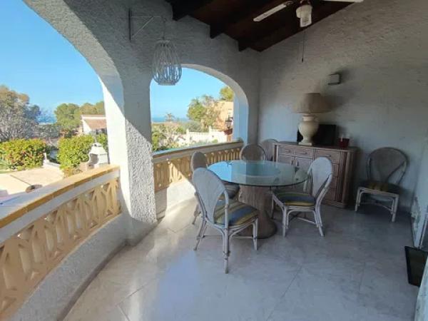 Casa independiente en calle Efaistos