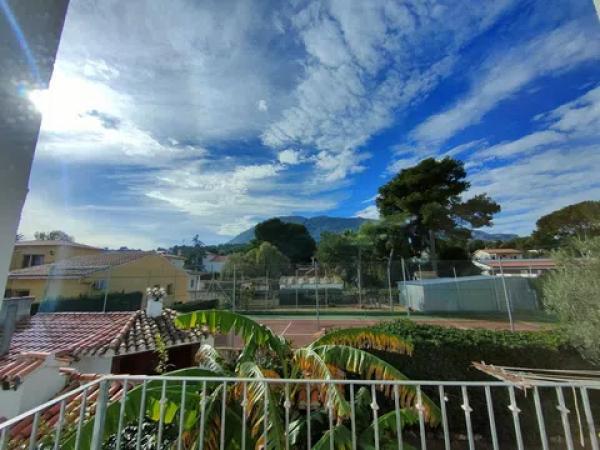 Chalet en Les Rotes/Las Rotas