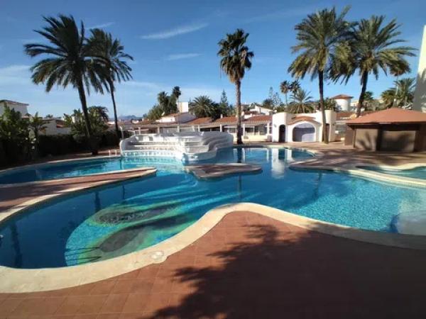 Estudio en Barrio Les Bassetes-El Marjal