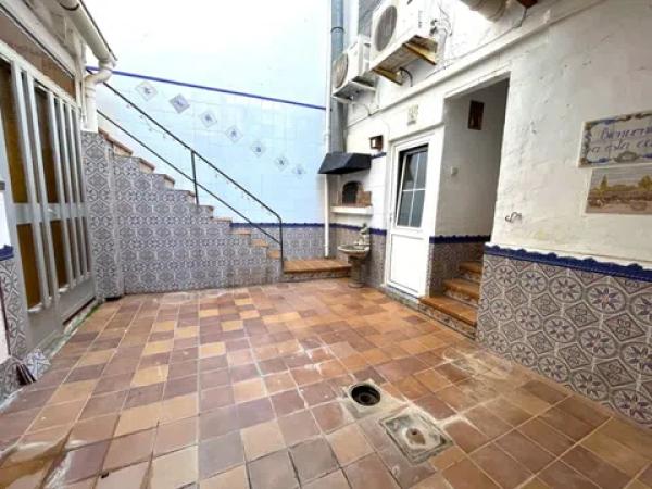 Casa independiente en calle Major