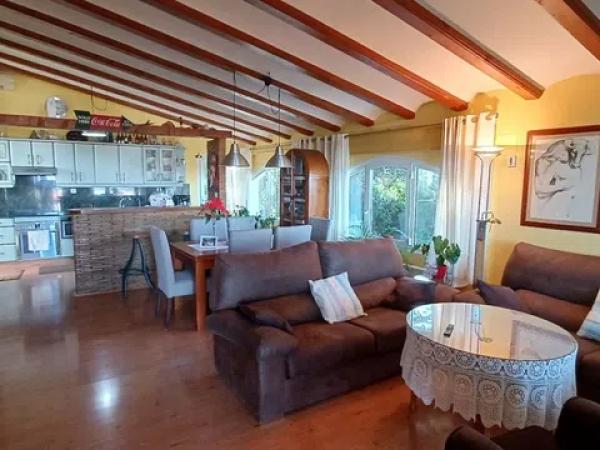 Chalet en La Pedrera-Vessanes