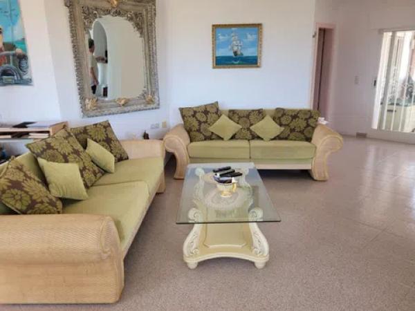 Chalet adosado en calle Galán de Nit