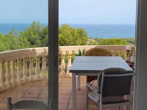 Chalet adosado en calle Galán de Nit