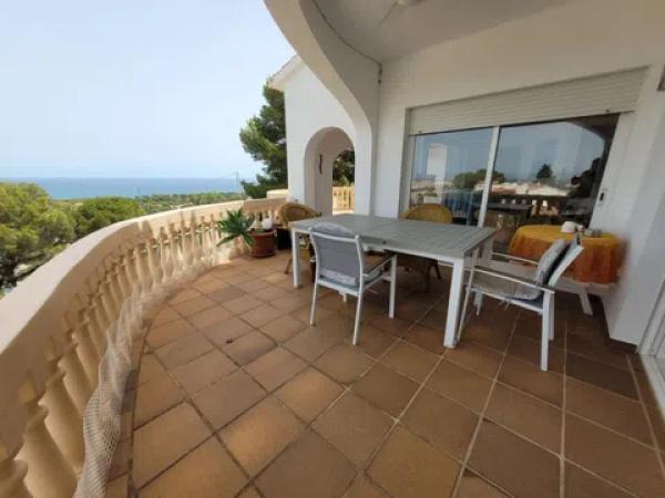 Chalet adosado en calle Galán de Nit