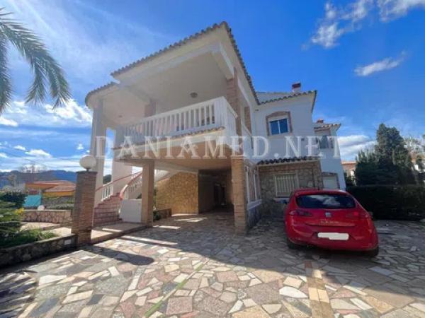 Chalet en Devesses - Monte Pego