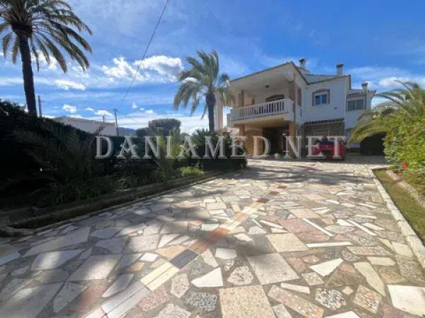 Chalet en Devesses - Monte Pego