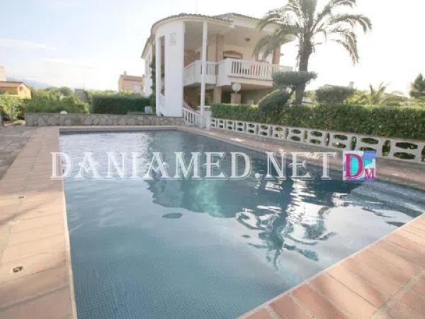 Chalet en Devesses - Monte Pego