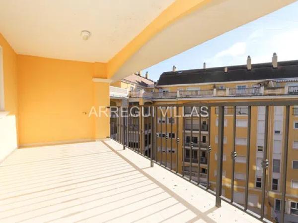 Piso en avenida de Ramón Ortega, 2