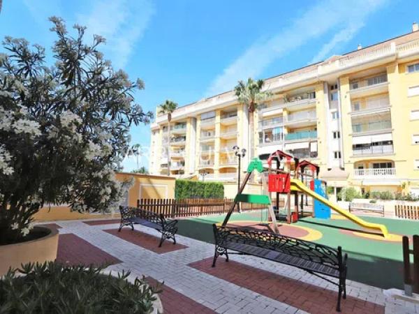 Piso en avenida de Ramón Ortega, 2