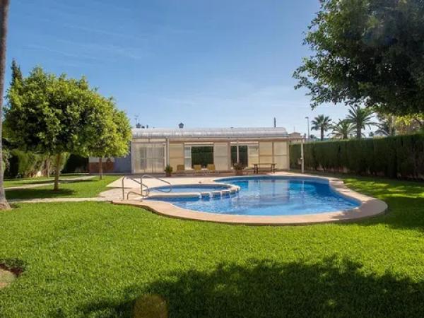 Piso en calle Mar Jónica, 2