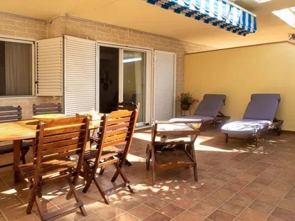 Piso en calle Mar Jónica, 2