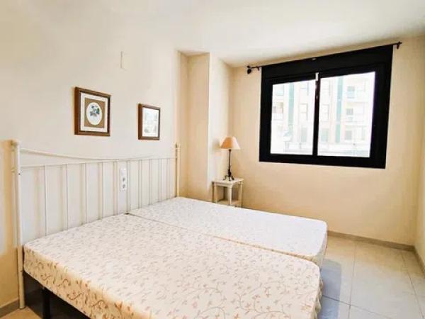 Piso en plaza Marina Alta