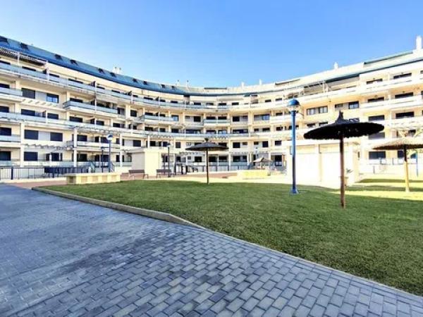 Piso en plaza Marina Alta