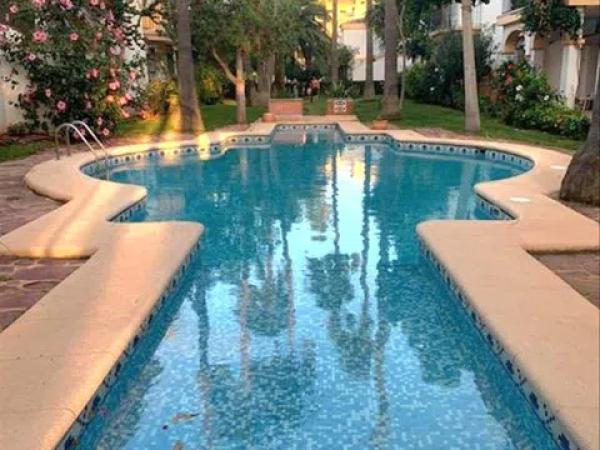 Piso en Barrio Les Bovetes-La Felicidad