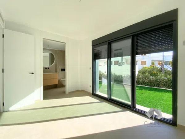 Piso en Barrio Les Bassetes-El Marjal