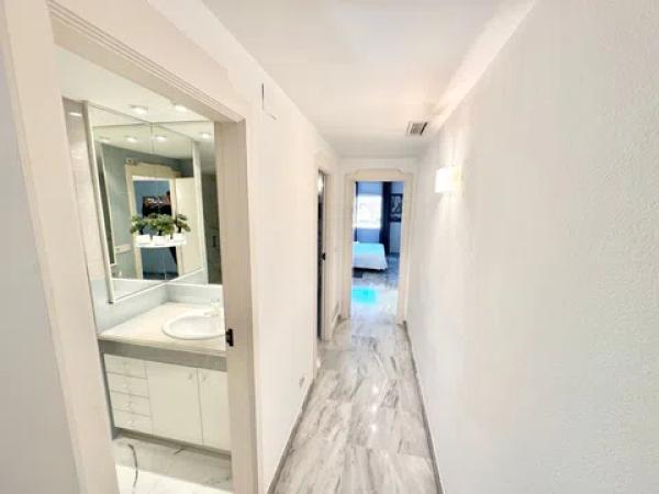 Piso en avenida de Joan Fuster