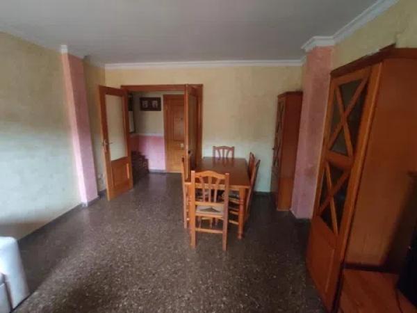 Piso en avenida del Cid