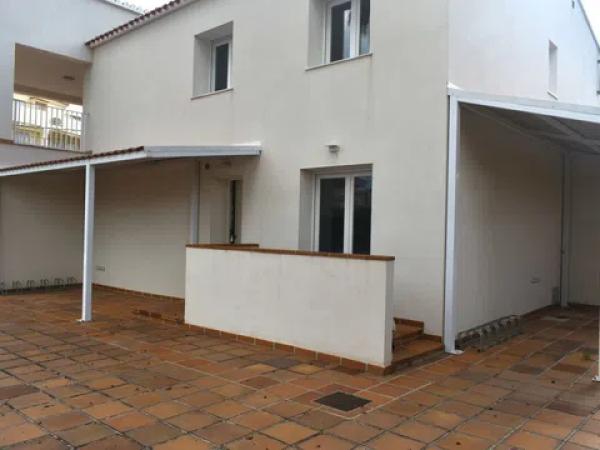 Casa independiente en Partida Bovetes Nord