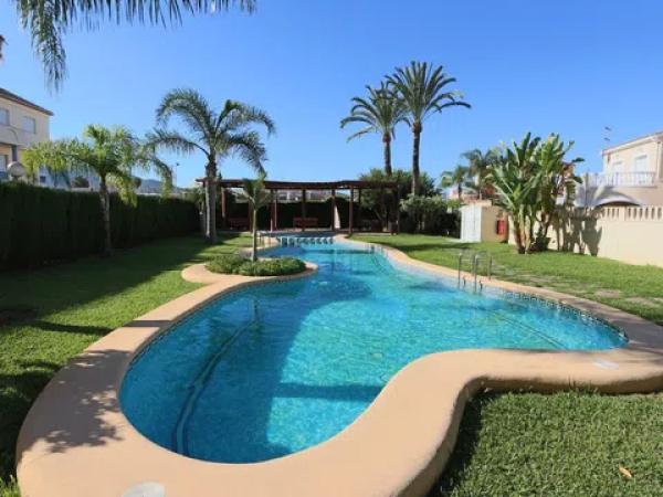 Piso en Barrio Les Bassetes-El Marjal