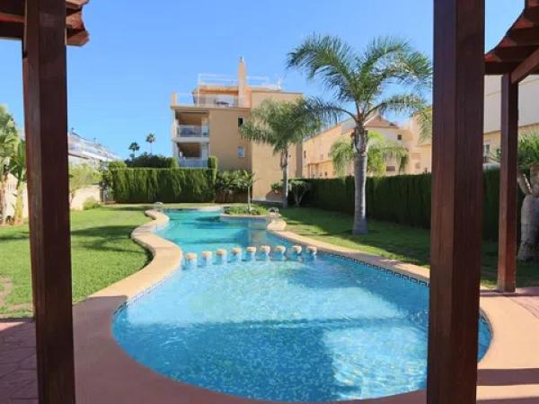 Piso en Barrio Les Bassetes-El Marjal