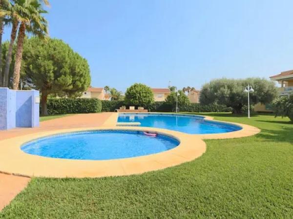 Piso en Barrio Les Bovetes-La Felicidad