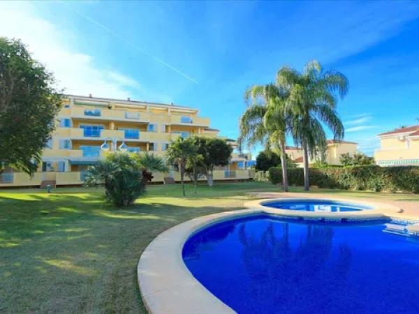 Piso en Barrio Les Bovetes-La Felicidad