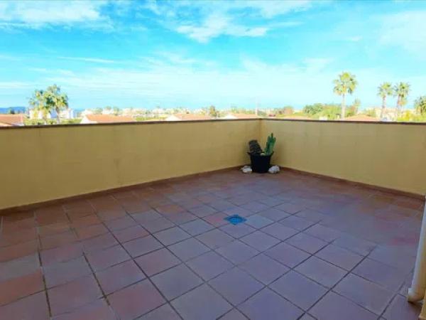 Piso en Barrio Les Bovetes-La Felicidad