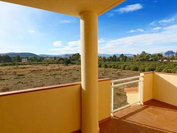 Piso en Barrio Les Bovetes-La Felicidad