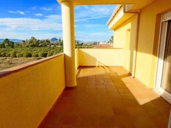 Piso en Barrio Les Bovetes-La Felicidad