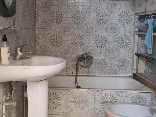 Casa independiente en calle Alberto Sentí