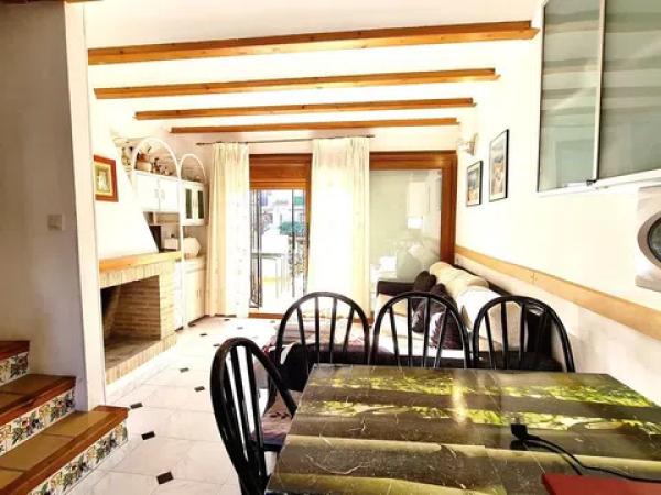 Dúplex en Barrio El Palmar-Los Molinos