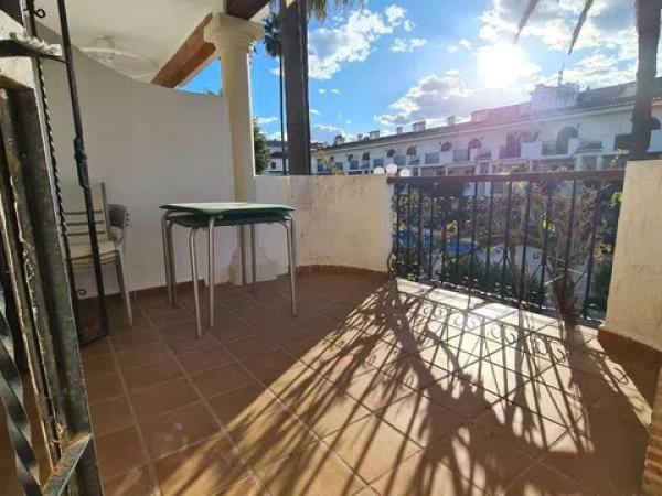 Dúplex en Barrio El Palmar-Los Molinos