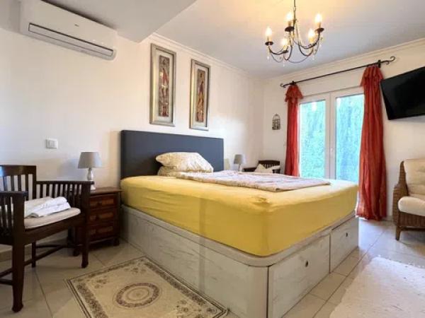 Chalet en La Pedrera-Vessanes