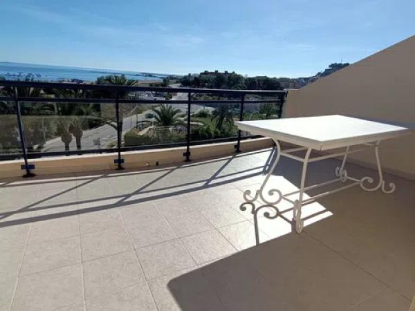 Dúplex en carretera de les Marines a Dénia